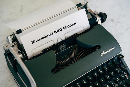 Typemachine met brief